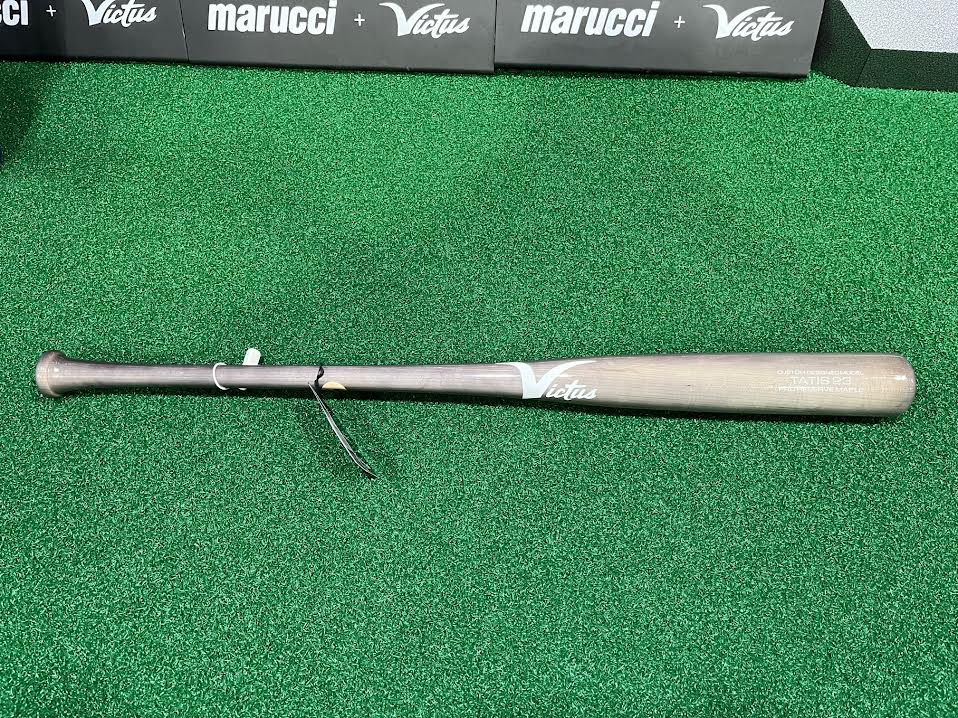 Victus TATIS23 Dealer's Choice Maple Pro Reserve Wood Bat: VRWMFT23-DC