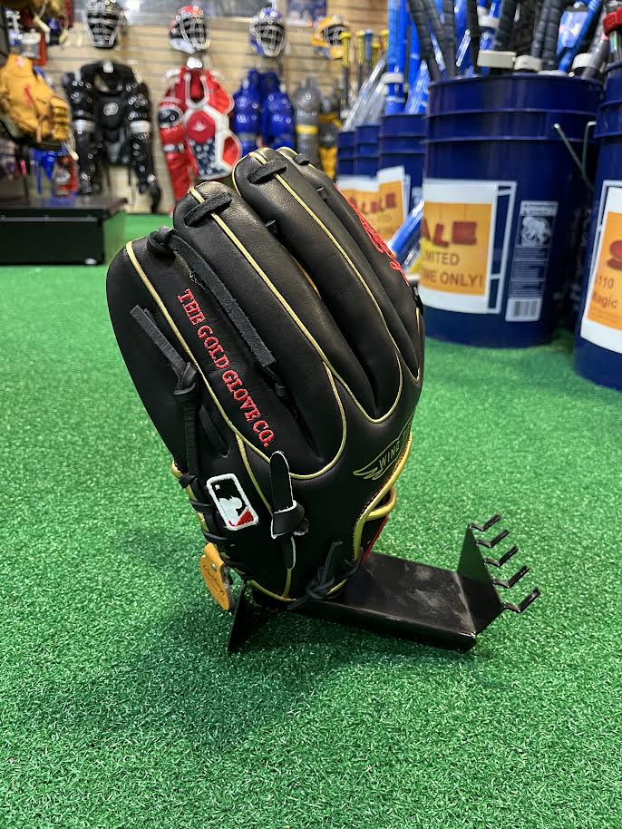 Rawlings 2024 January Gold Glove Club Heart of the Hide 11.75" Baseball Glove: PRO205W-13TB
