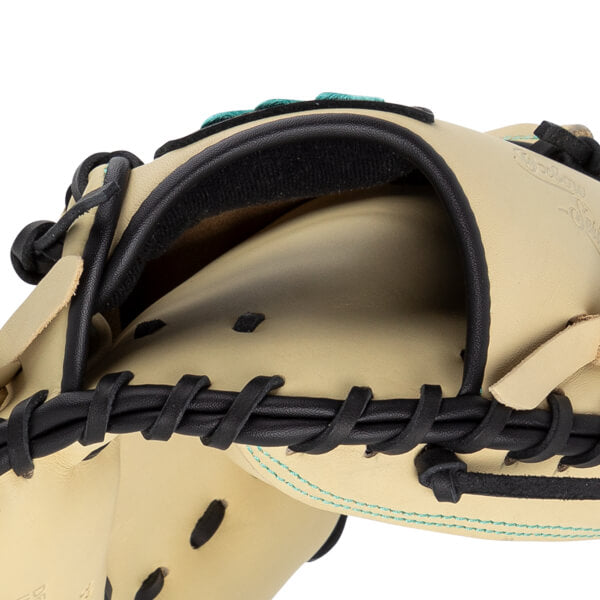 Marucci Oxbow 33.50" Baseball Catcher's Mitt: MFG3OX235C1-CM/BK