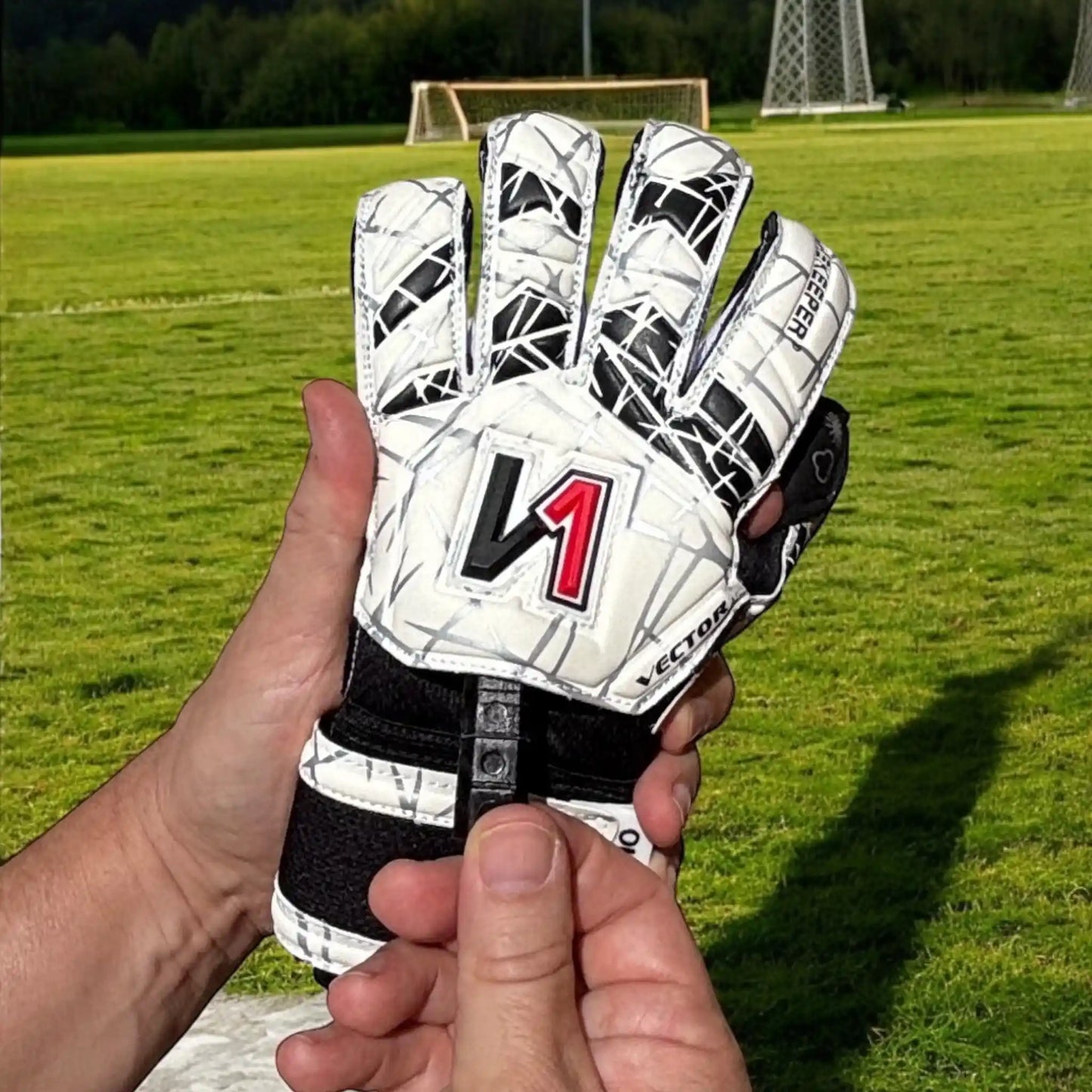 Replacement Finger Spines for Goalkeeper Gloves – Set of 8 Fingersaves (Sizes 3 to 12)