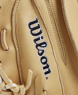 Wilson 2025 A1000 CM33 Blonde/Black/White 33.00" Baseball Catcher's Mitt WBW10258933