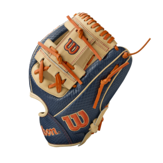 Wilson 2025 Summer A2000 Jose Altuve GM 11.50" Baseball Glove WBW103295115