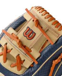 Wilson 2025 Summer A2000 Jose Altuve GM 11.50" Baseball Glove WBW103295115