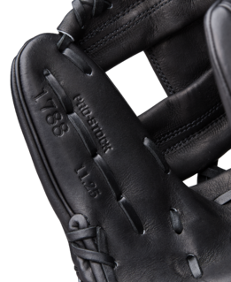 Wilson 2026 A2000 Classic 1788 11.25" Baseball Glove WBW1041051125