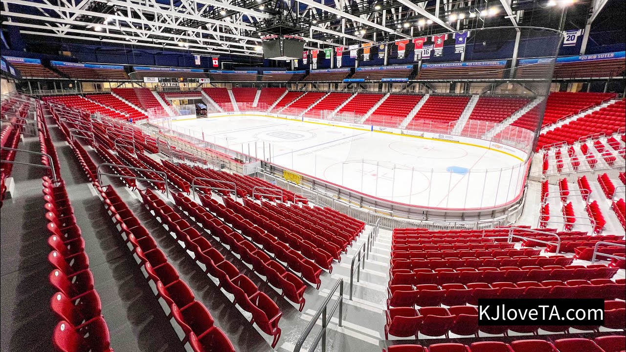 1980 Olympic Herb Brooks Arena Lake Placid Miracle on Ice BRXLZ Builder Set 12X10X3.5 Inches
