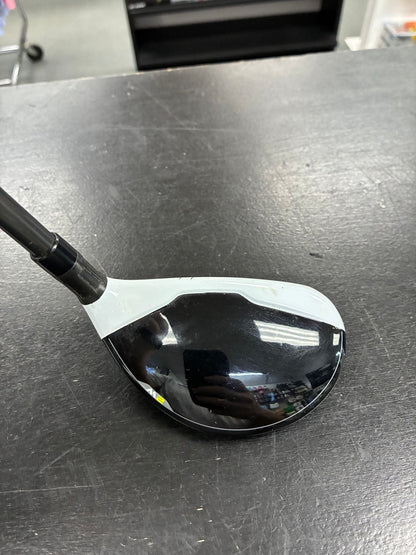 TaylorMade M2 4 Hybrid Right Hand Stiff Flex (Used)