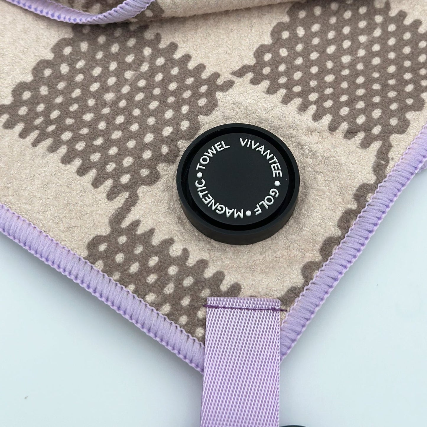 5th Ave Fabric | Checkered Magnetic Golf Towel