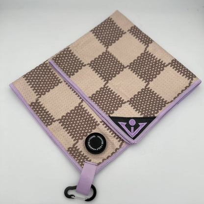 5th Ave Fabric | Checkered Magnetic Golf Towel