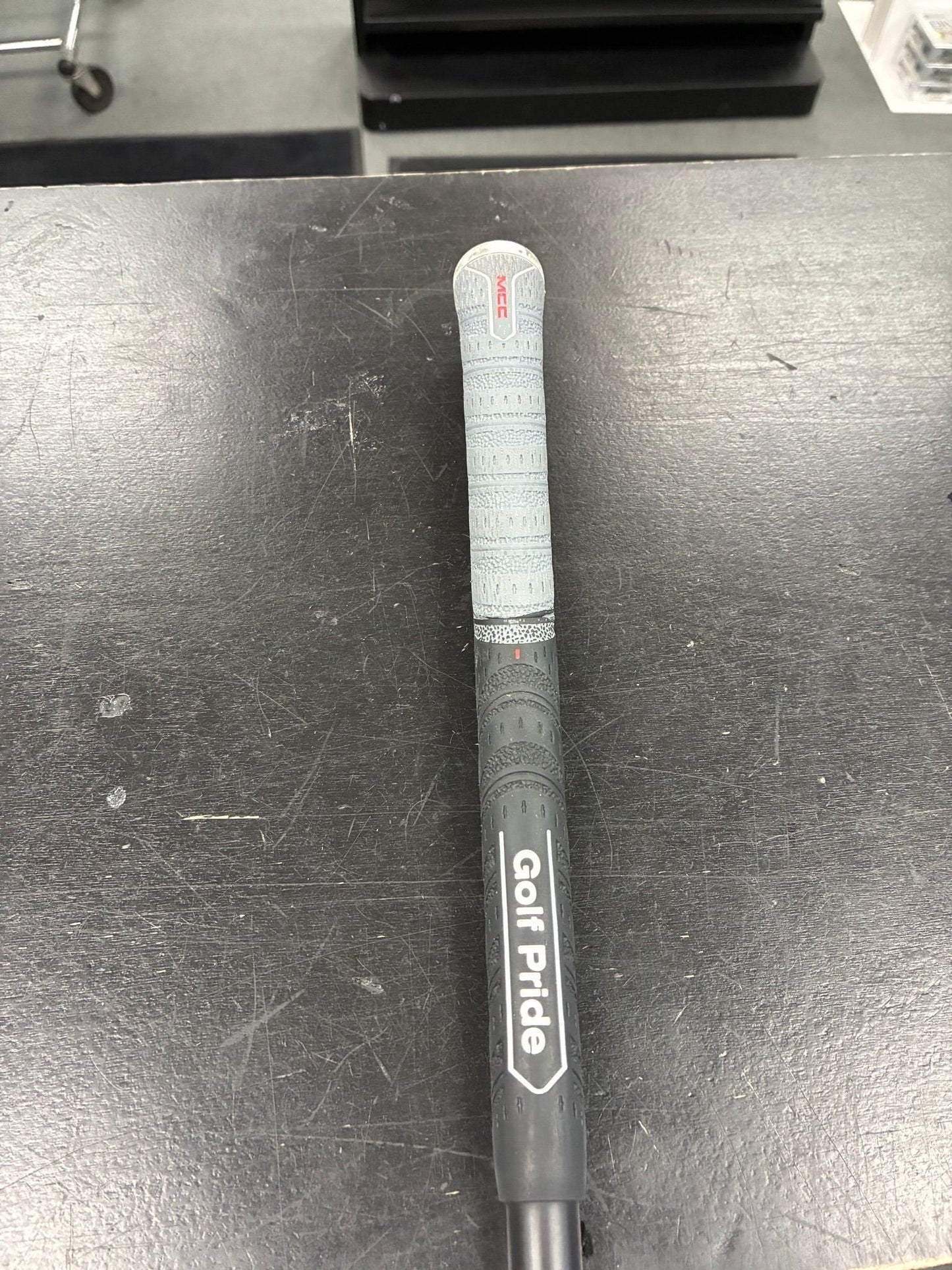 Titleist GT3 Driver Right Hand 9.0° X-Stiff Flex (Used)