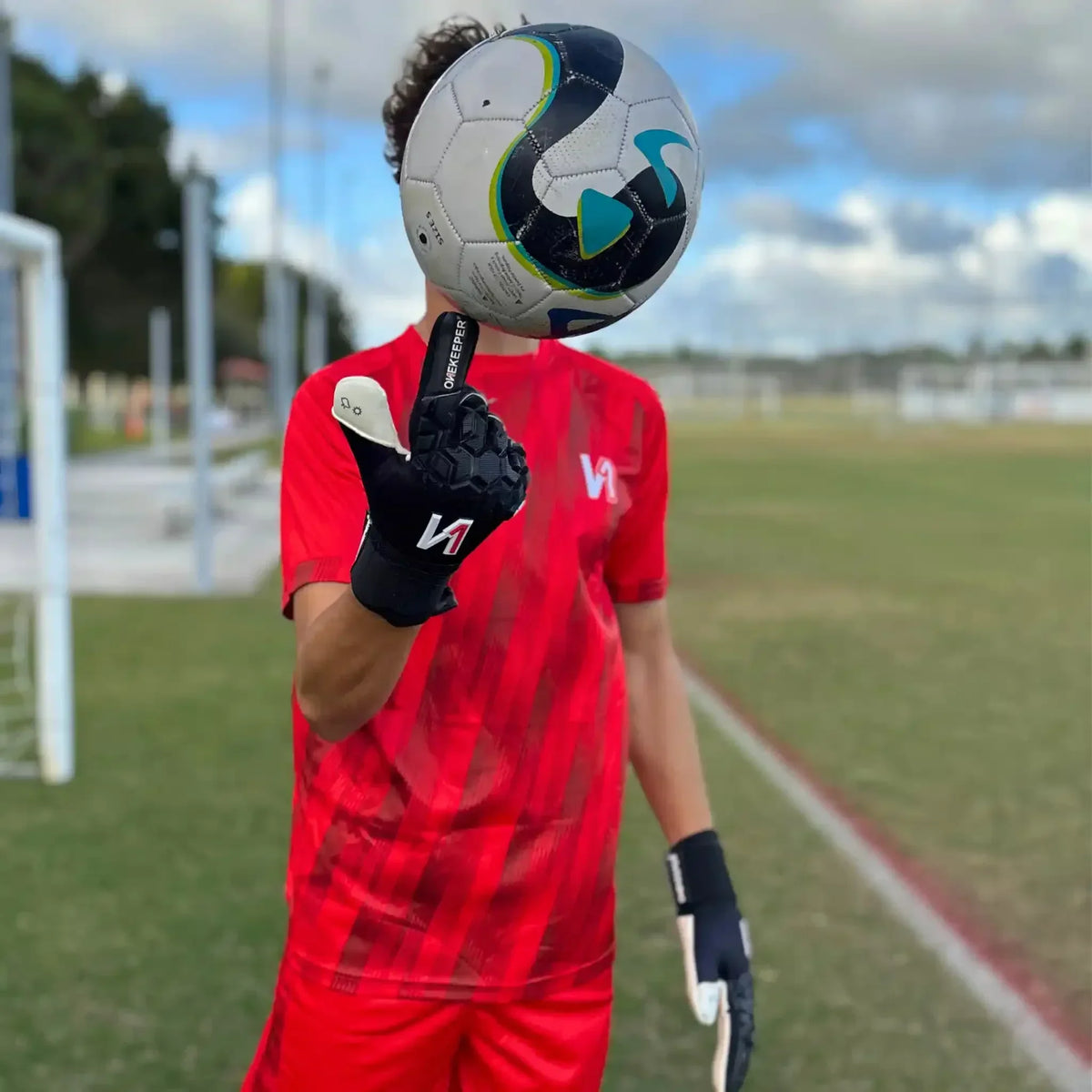 ACE Black & White Goalkeeper Gloves