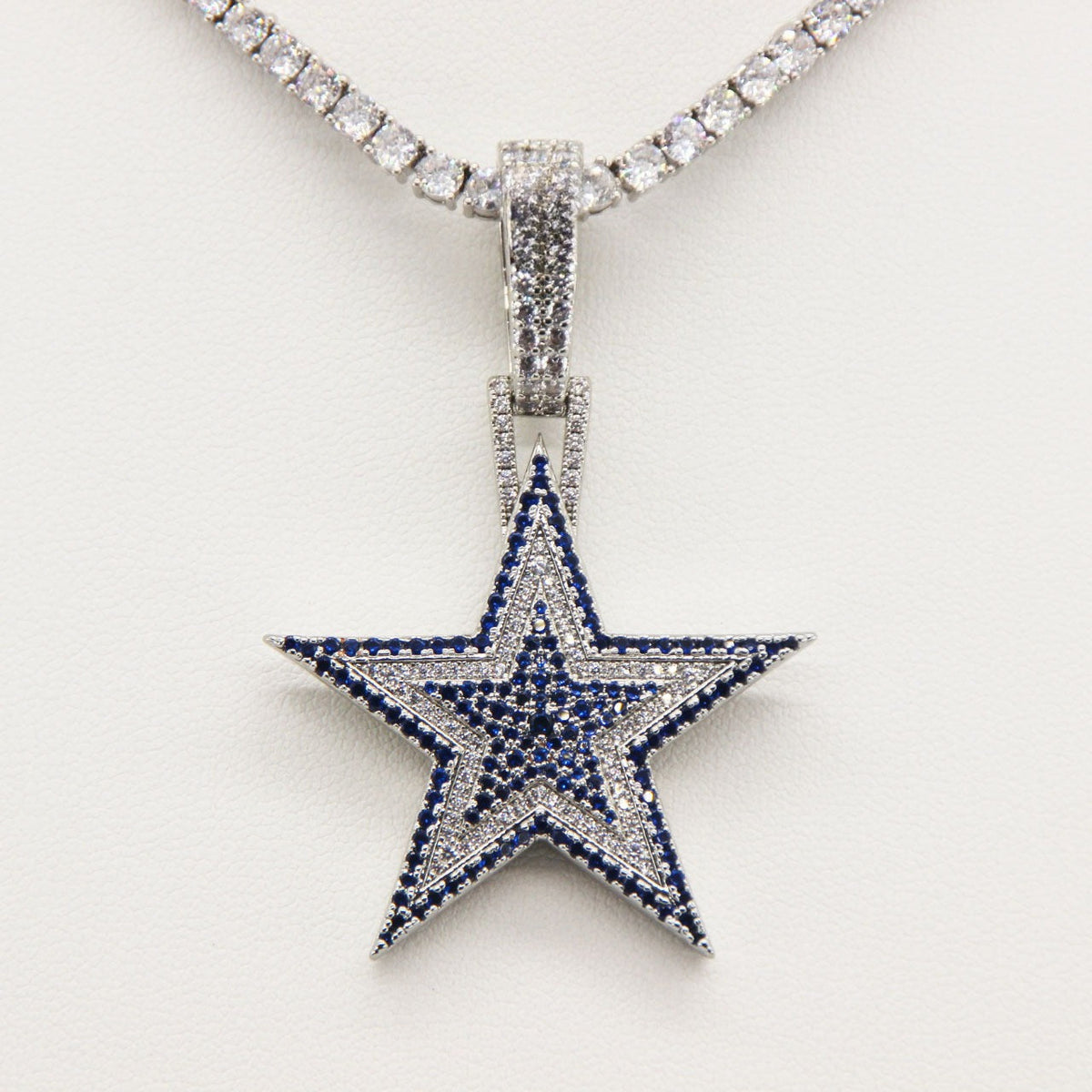 Dallas Star Pendant Necklace – Fan Gift for Game Day & Holiday Celebrations