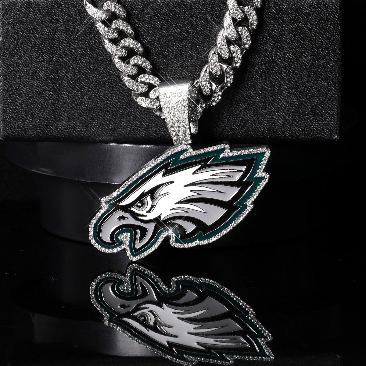 Philadelphia Emblem Pendant Necklace – Perfect Gift for Philadelphia Fans