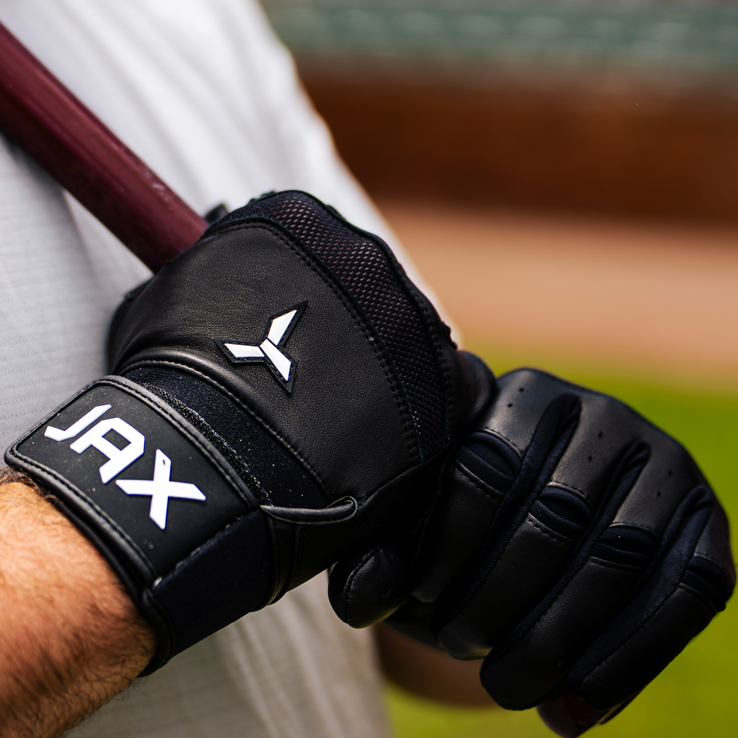 Onyx Black | Pro Cuff