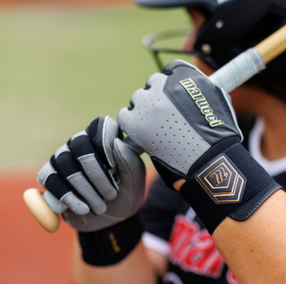 Marucci Luxe Batting Gloves: MBGLUXE