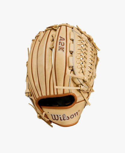 Wilson 2024 A2K D33 11.75" Blonde Baseball Glove