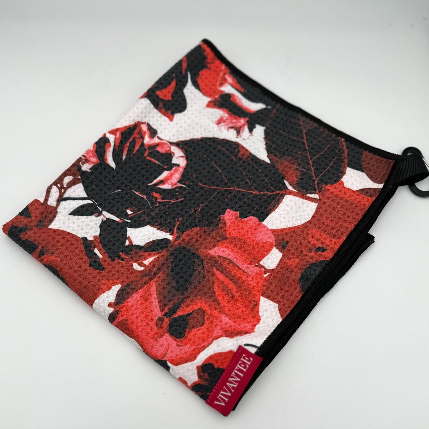 Central Petals | Floral Patterned Magnetic Golf Towel
