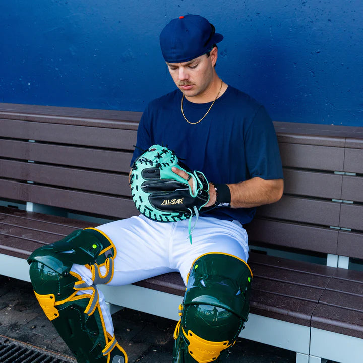 All-Star Sports Limited Pro-Elite 34.00" Catcher's Mitt CM3000-34-RHT-BK_MT