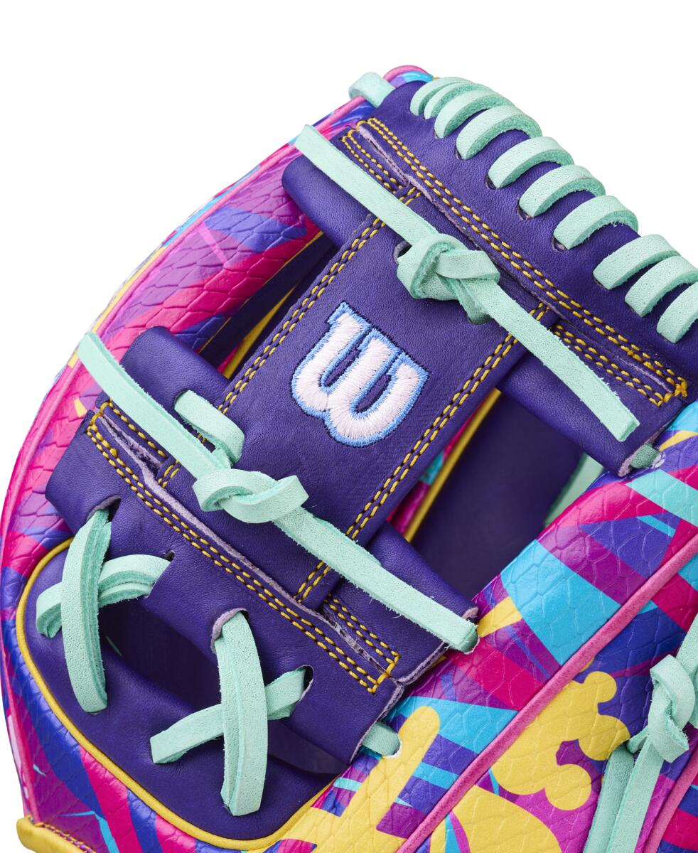 Wilson 2026 January GOTM A2000 1786SS Graffiti 11.50" Baseball Glove: WBW104643115