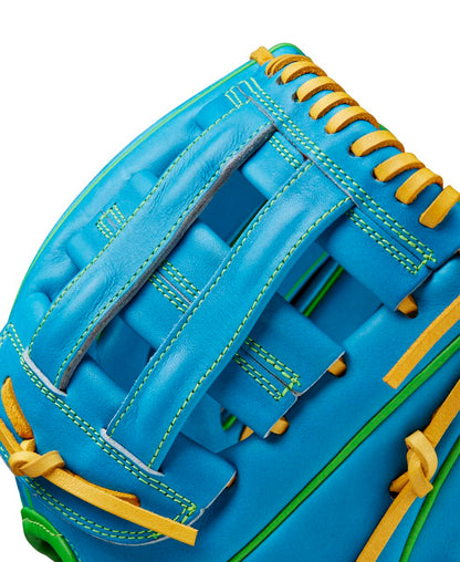 Wilson 2025 Spring A2000 PP05 Sky Blue/Opt 11.50" Baseball Glove WBW102548115