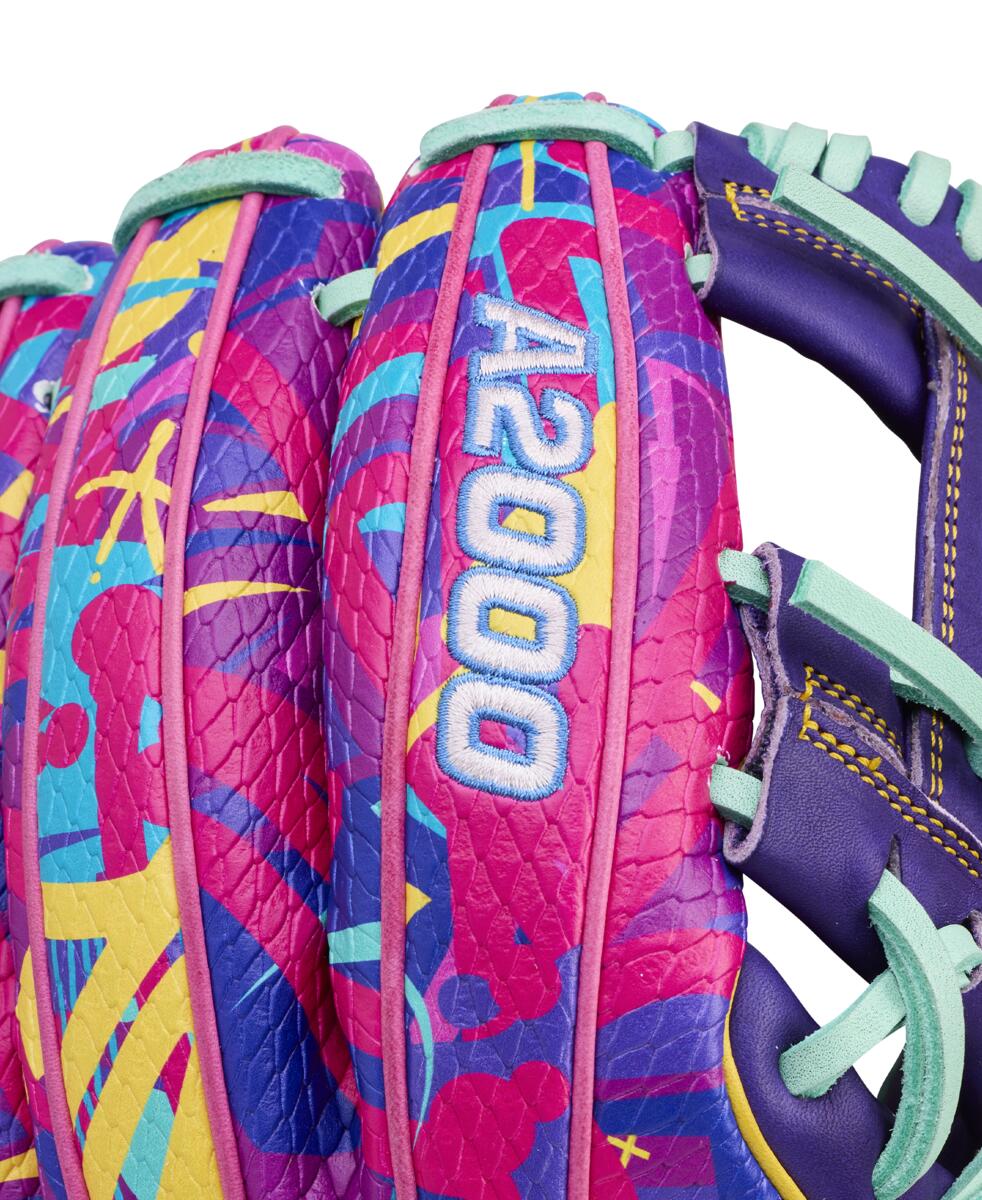 Wilson 2026 January GOTM A2000 1786SS Graffiti 11.50" Baseball Glove: WBW104643115