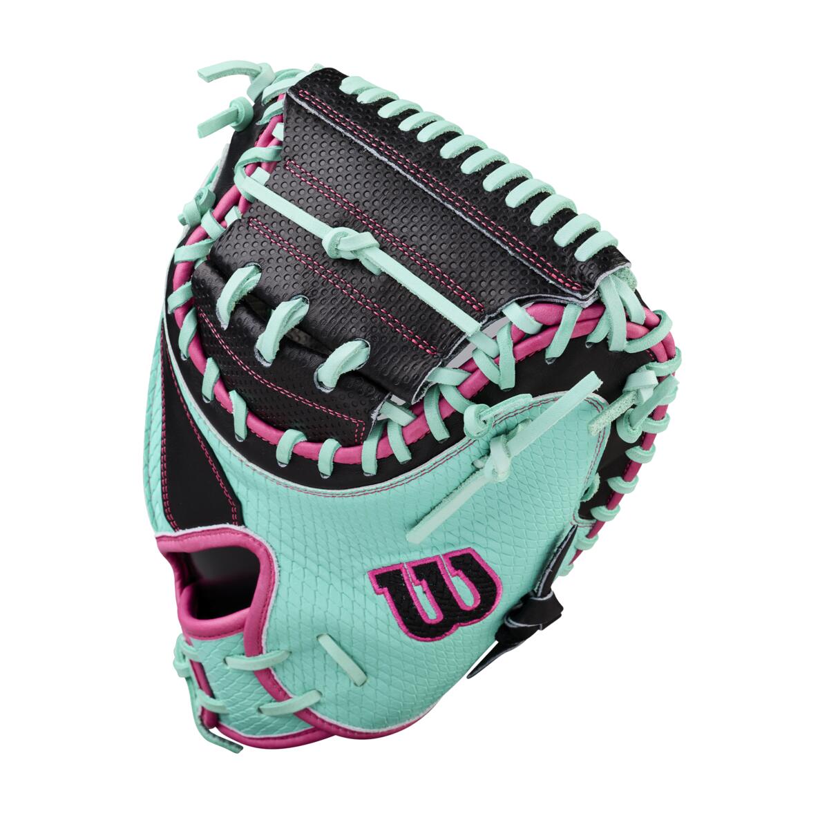 Wilson 2026 A2000 M23SS 33.50" Catcher's Mitt WBW104142335