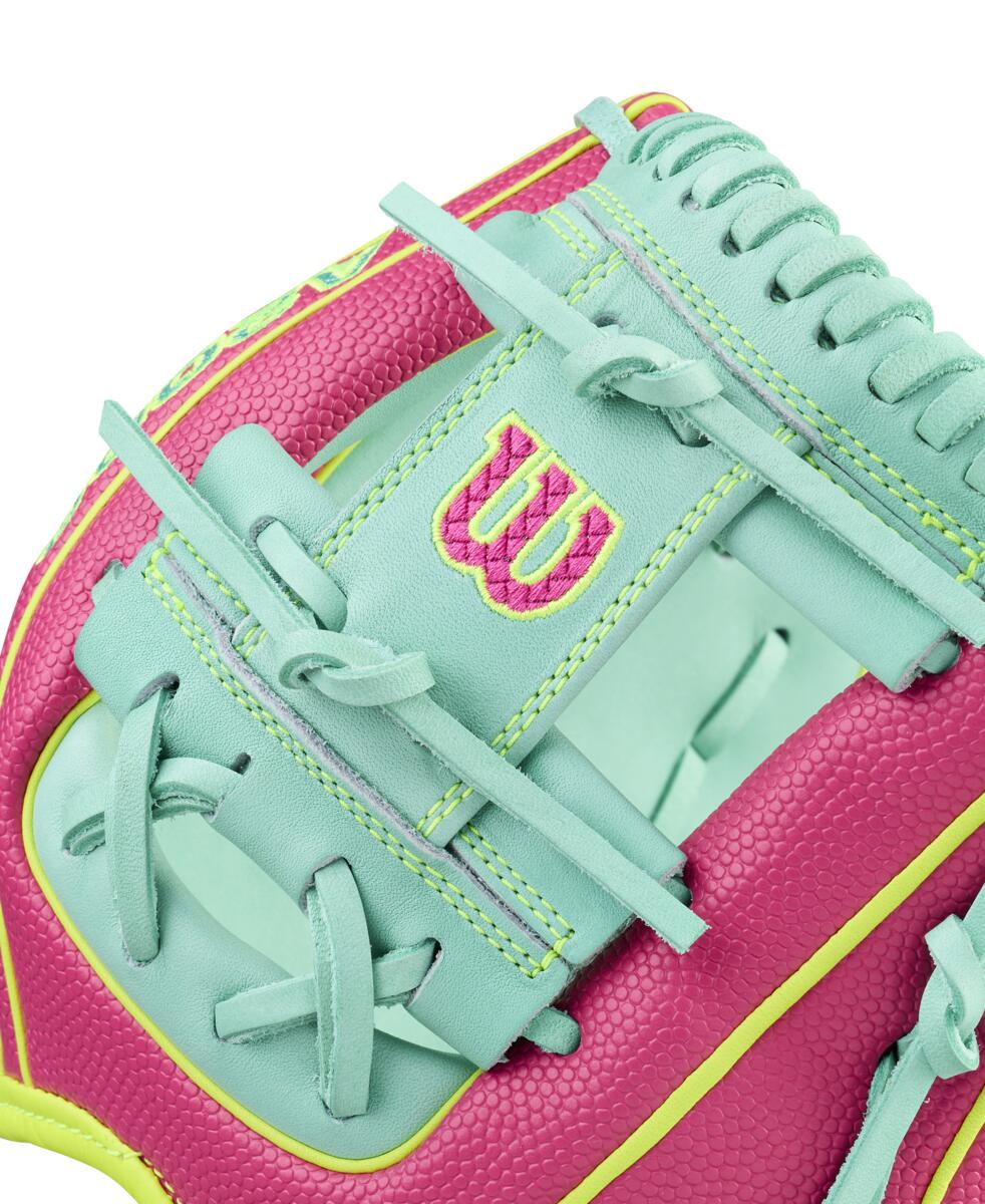 Wilson 2026 A2000 DP15SS 11.50" Baseball Glove WBW104143115