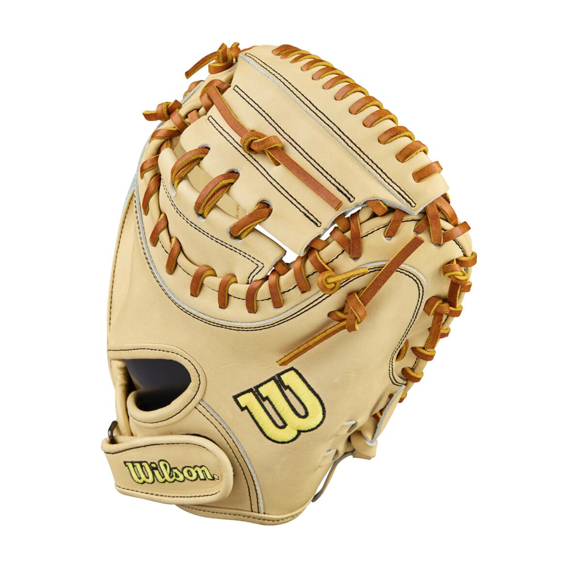 Wilson 2026 A2000 Classic PF33 33.00" Catcher's Mitt WBW10412733