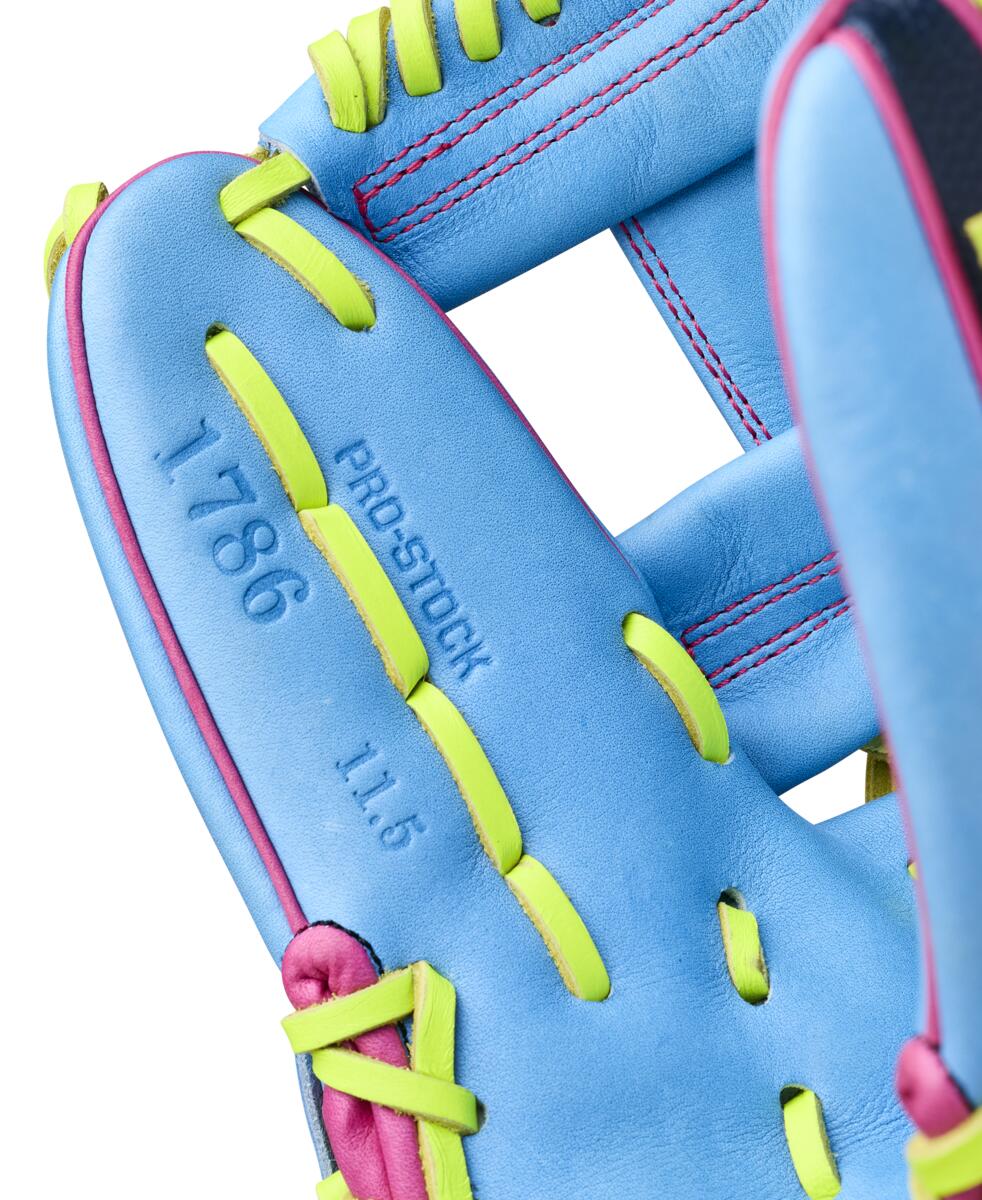 Wilson 2026 A2000 1786 11.50" Baseball Glove WBW104133115