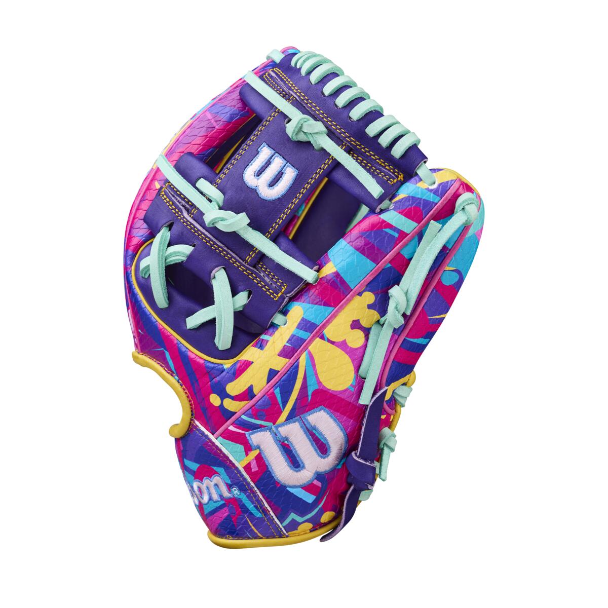 Wilson 2026 January GOTM A2000 1786SS Graffiti 11.50" Baseball Glove: WBW104643115