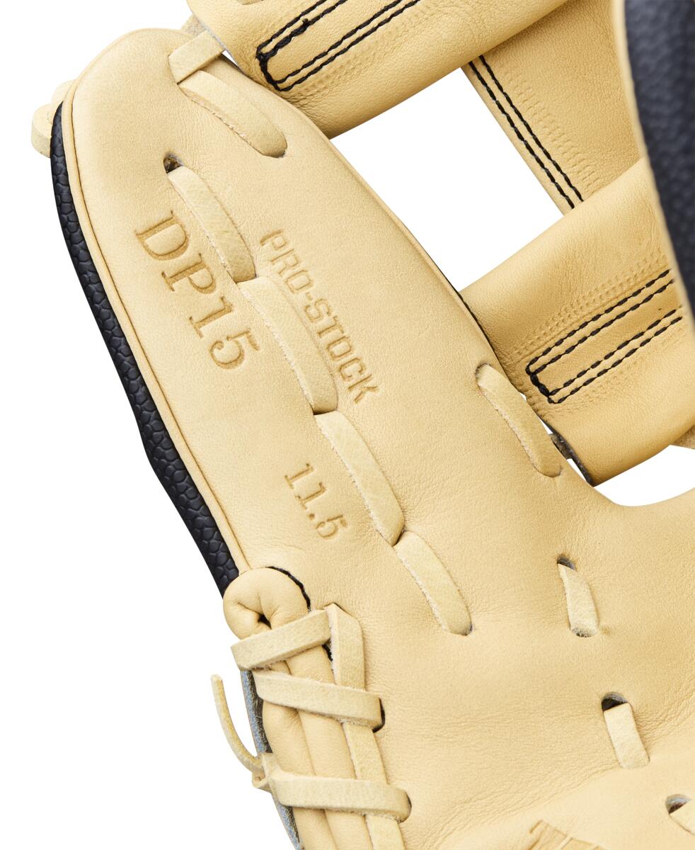 Wilson 2026 A2000 Classic DP15SS 11.50" Baseball Glove WBW104110115