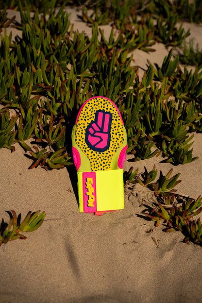 Easton Spring Break The DUB Sliding Mitt