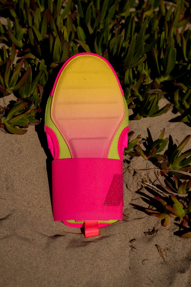 Easton Spring Break Palm Trees Sliding Mitt