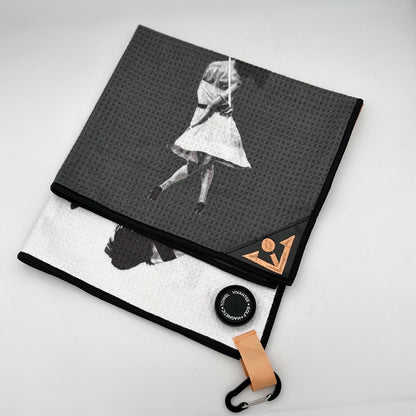 Metro Moves | Black Magnetic Golf Towel