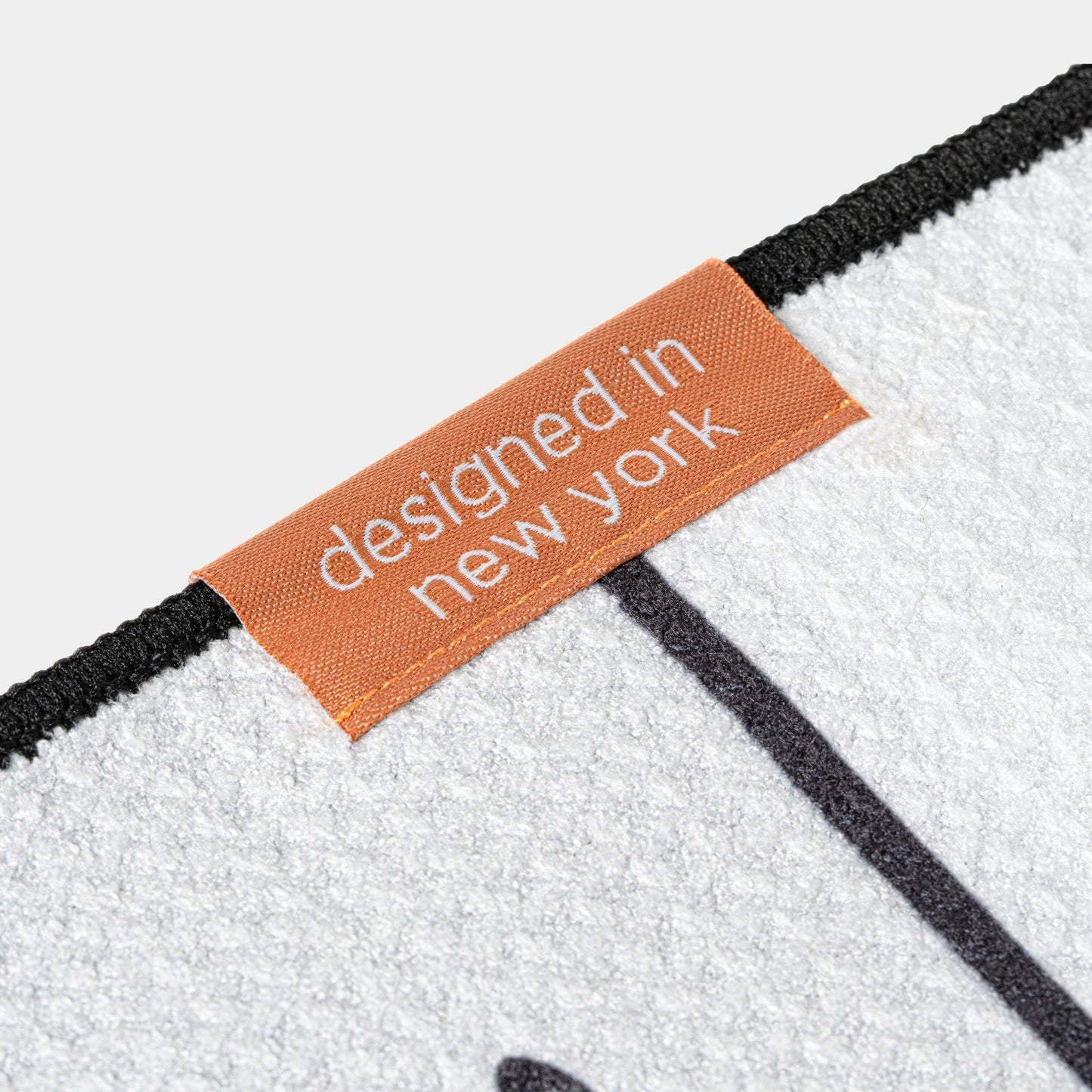 Metro Moves | Black Magnetic Golf Towel