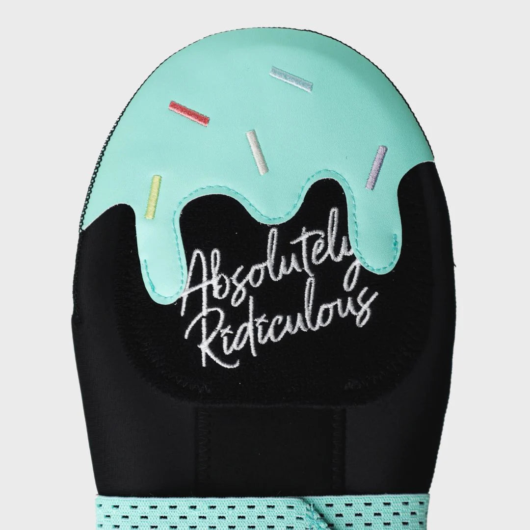 Absolutely Ridiculous Mint Blackout Ice Cream Sliding Mitt