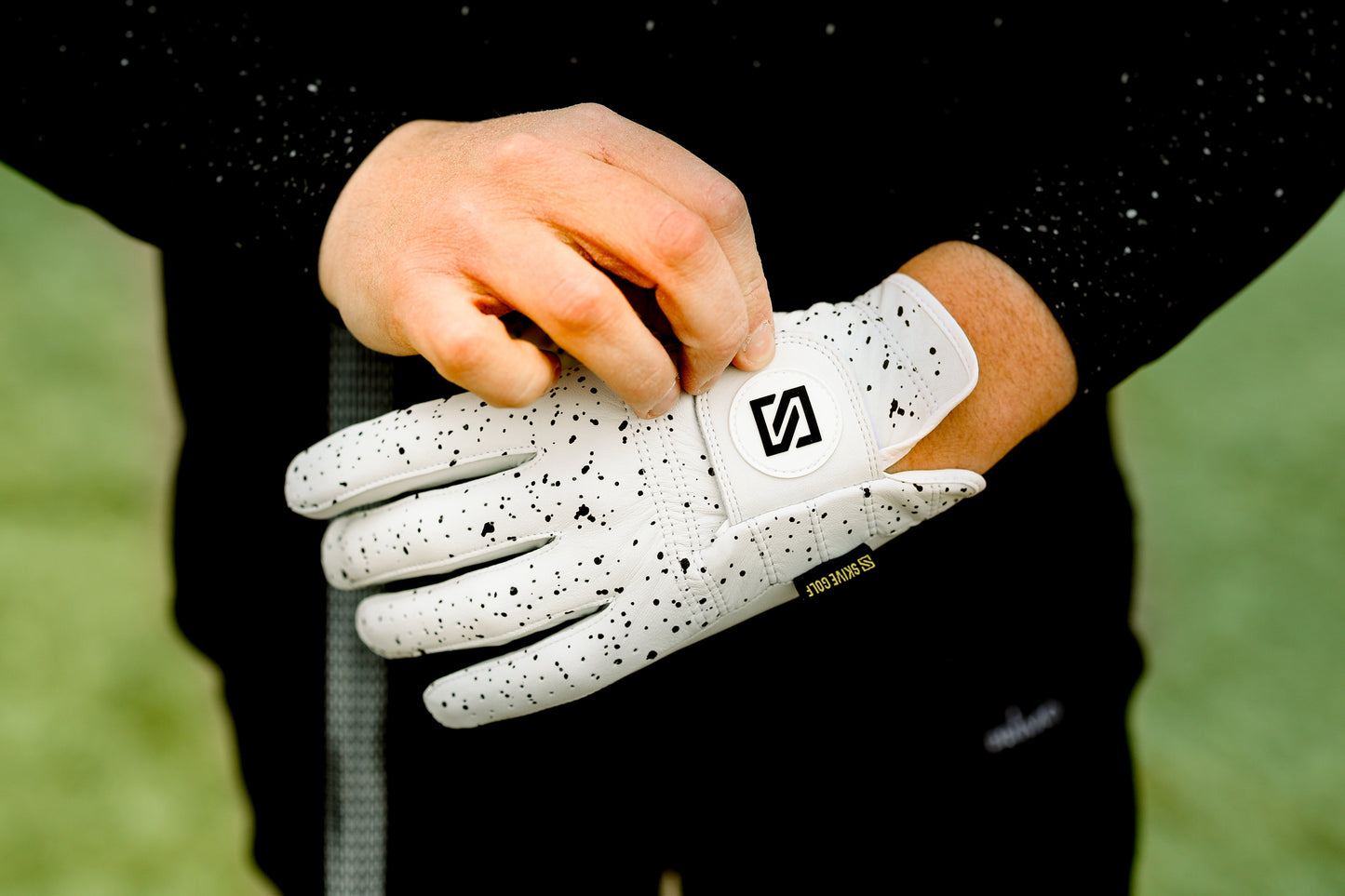 SKIVE Premium Golf Glove