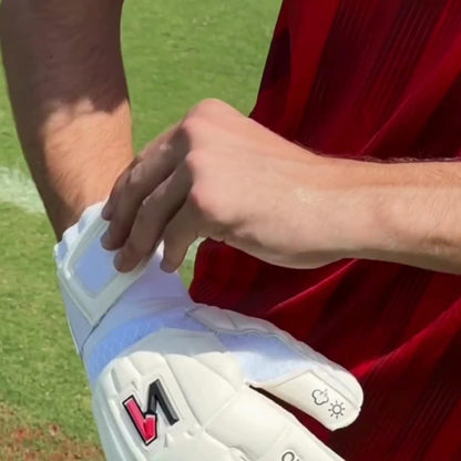 Retro Rollfinger Goalkeeper Gloves - No Finger Protection