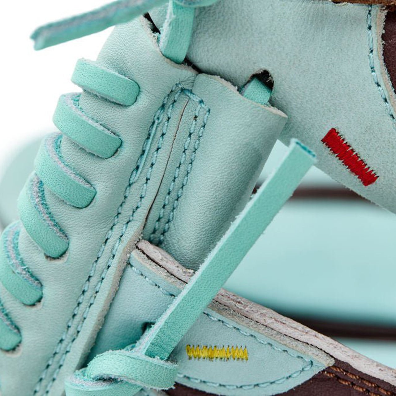 Youth Ball Glove - Ice Cream glove (Mint with Sprinkles)