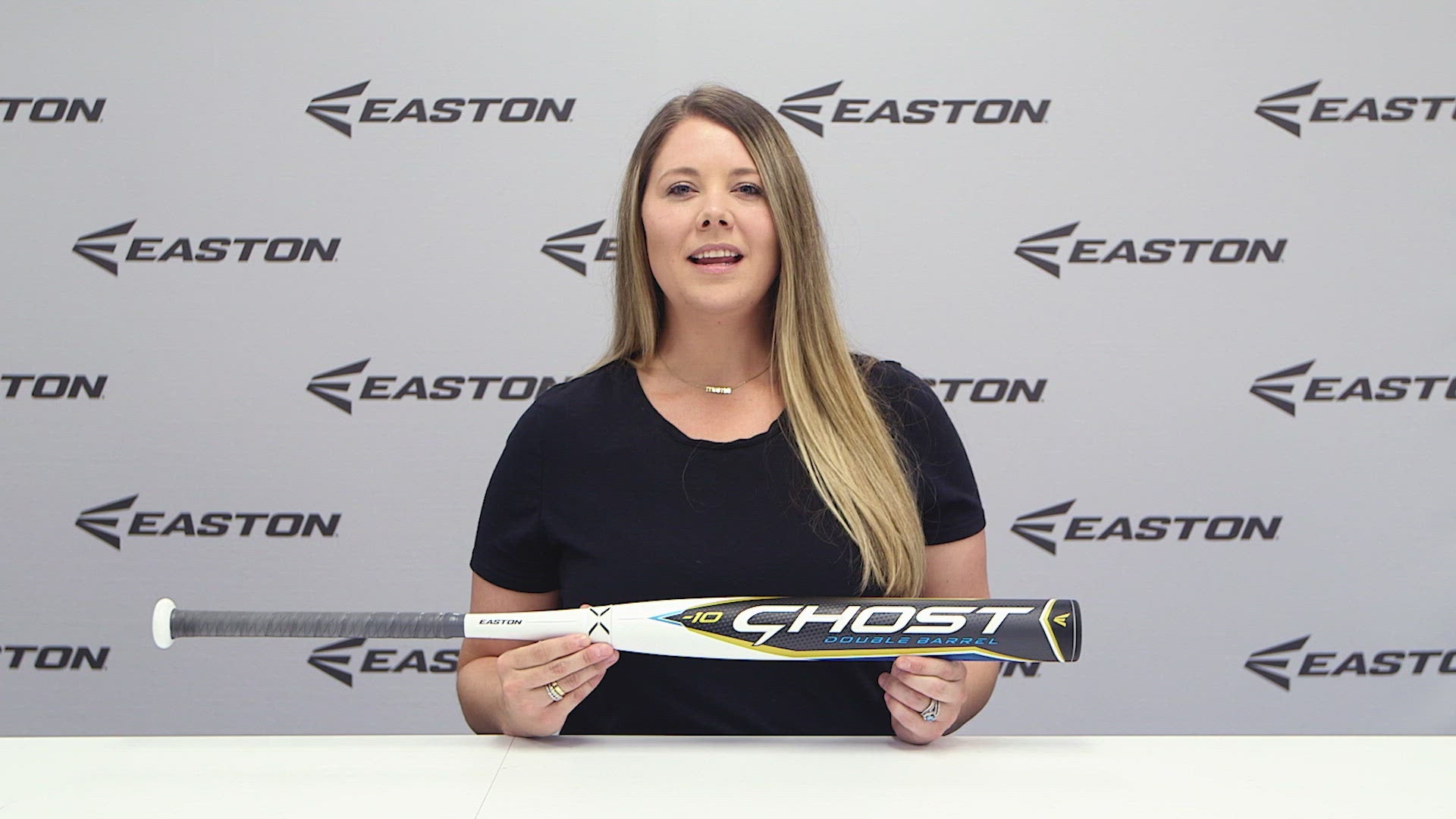 Easton 2022 Ghost Double Barrel Fastpitch Softball Bat Easton 2022 Ghost Double Barrel Fastpitch Softball Bat