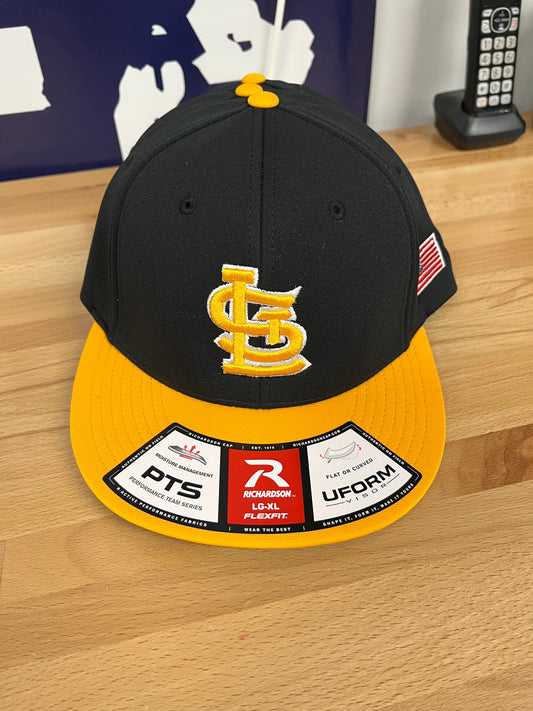 Richardson PTS 20 "STL" HAT - Black N' Gold