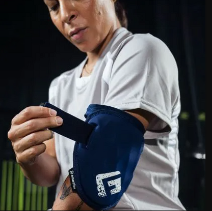 G-FORM SHOCKWAVE FASTPITCH ELBOW GUARD